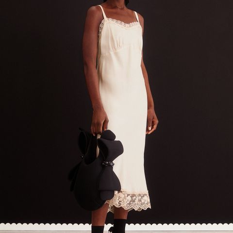 Ny slip-in kjole i sateng fra Simone Rocha x H&M, str. XS