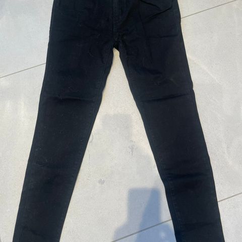 Levis sort leggings