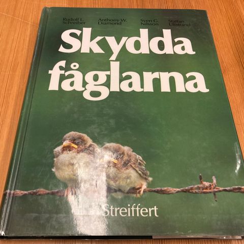 SKYDDA FÅGLARNA