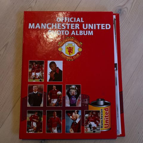 Official Manchester United Photo Album circa 1996-1997