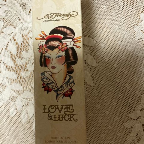 Ny Love & Luck Body Lotion for Women Ed Hardy by Christian Audigier Ikke brukt