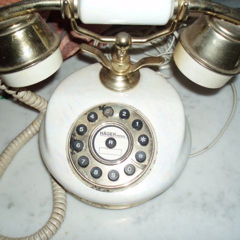 RETRO TELEFON AV MARMOR