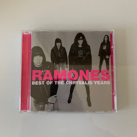 RAMONES - best of the chrysalis years
