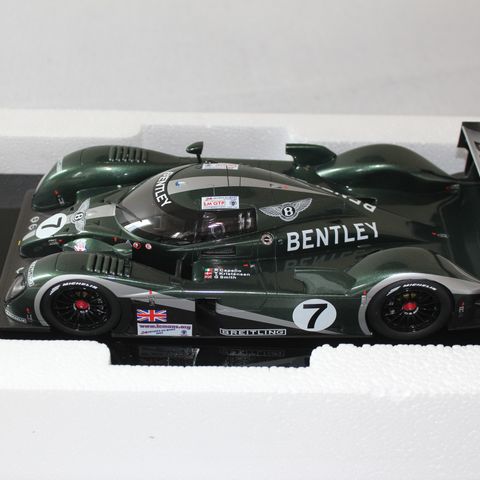 Truescale 1:18 2003 Bentley EXP Speed8 Le Mans 24Hr