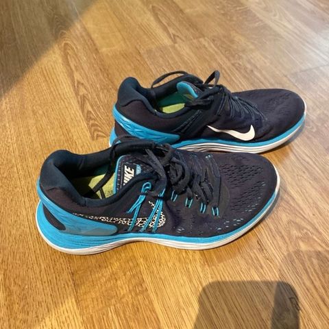 Nike joggesko str 37,5