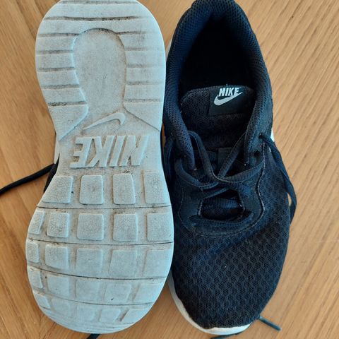 Nike joggesko str 35,5