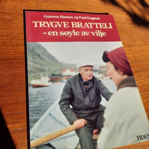 Trygve Bratteli - en søyle av vilje - Guttorm Hansen og Paul Engstad