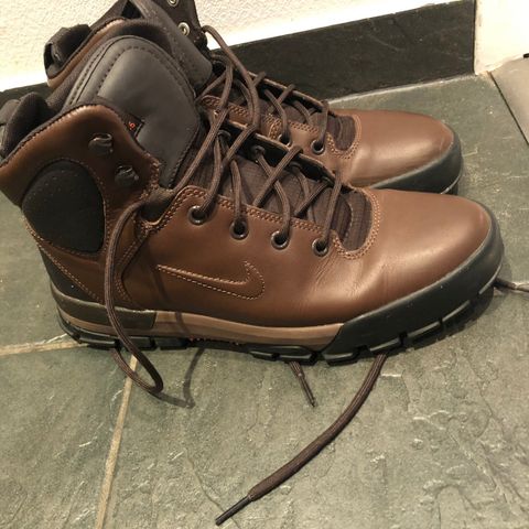 Nike boots str41