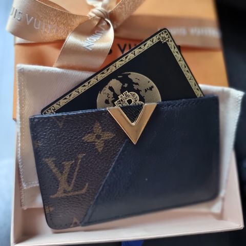 Louis Vuitton Kimono card holder