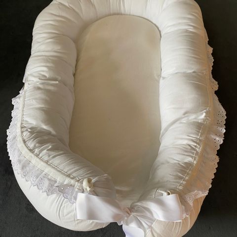 Lykkeliten Babynest