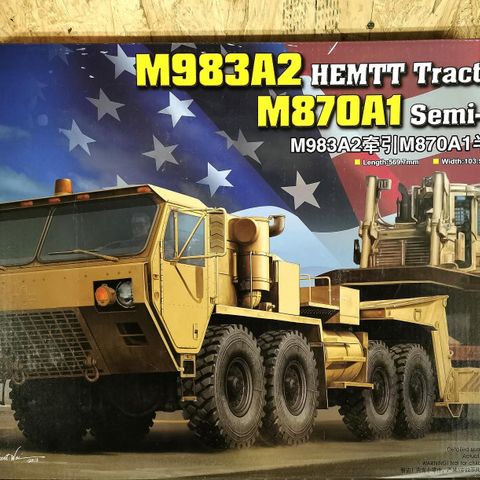 Trumpeter 1/35 M983A2 HEMTT Tractor w/M870A1 Semi-trailer