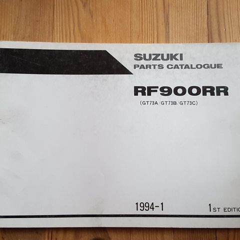 Suzuki RF900RR Delekatalog.