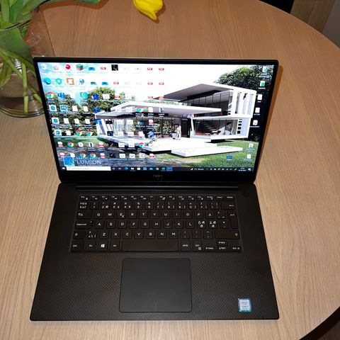 Dell XPS 15" 9570 4K UHD Touch 32GB RAM 1TB SSD