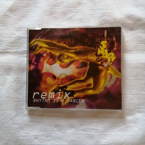 Snap- Rythm Is A Dancer - Remix. CD - Single.