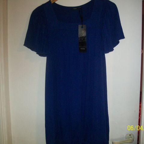 Ny Dame kjole,blu det luxe ,Merke Fransa , Str. S