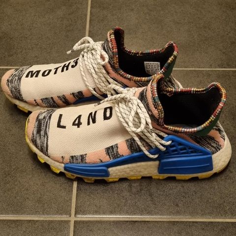 Human Race Mother Land str 43 1/3