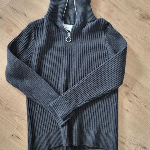 Holzweiler racoon knit