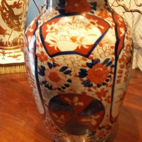 Nydelig orientalsk vase