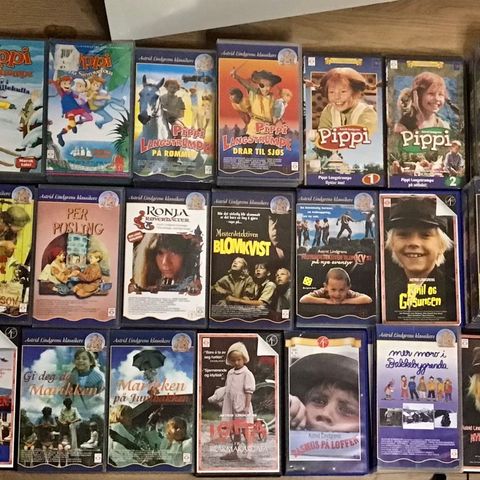 Astrid Lindgren Klassikere  VHS samlinger 🚨SELGES SAMMEN for 400kr