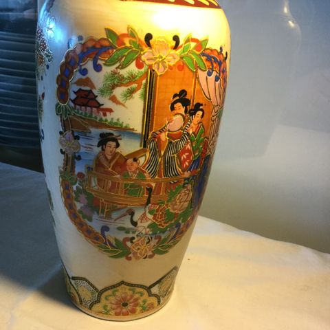 Gammel japansk vase