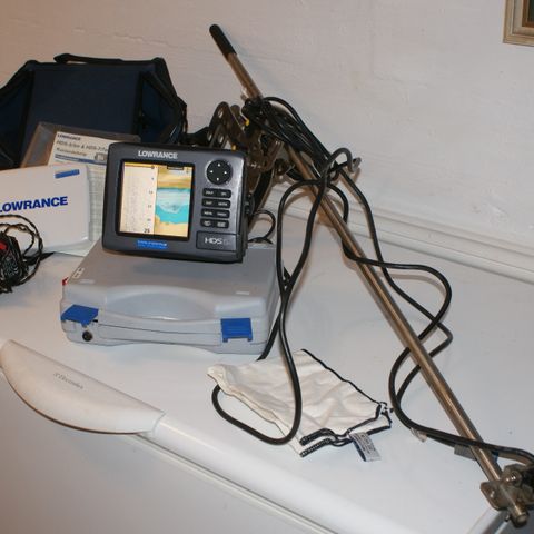 LOWRANCE KARTPLOTTER/EKKOLODD HDS 5 GEN2.