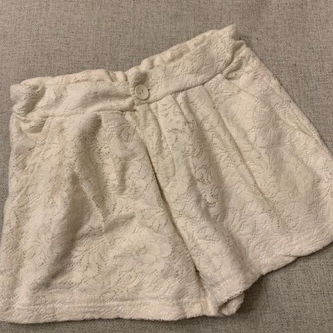Pen shorts fra  Zara str. 5-6 år
