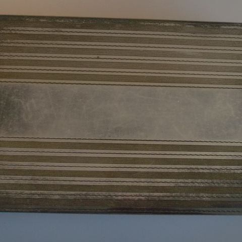 Vintage skrin / Etui i sølvplett med "Speil". trnd (Trenger en puss!)