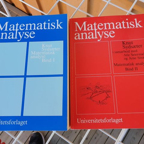 Matematisk Analyse - Knut Sydsæter (Bind 1 & 2 selges samlet)