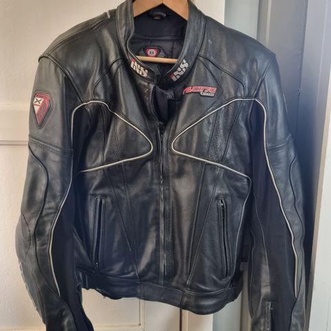 IXS DIVISION LEATHER MOTORCYCLE JACKET