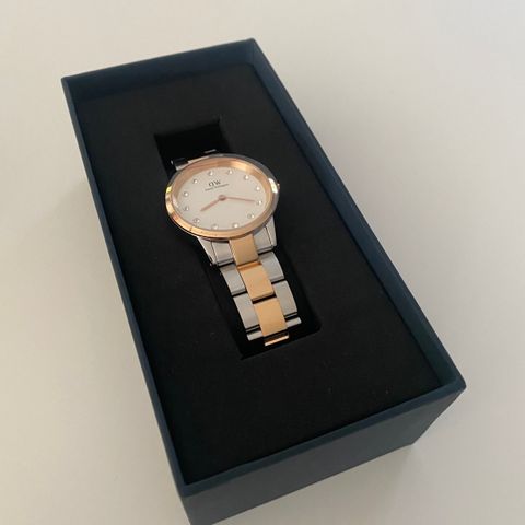 Daniel Wellington - Iconic Lumine. (32mm)