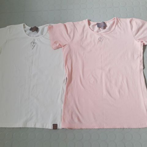 2 Creamie t-skjorter str 12-14 år, usikker på om de har vært brukt