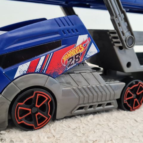 Hot Wheels Hauler