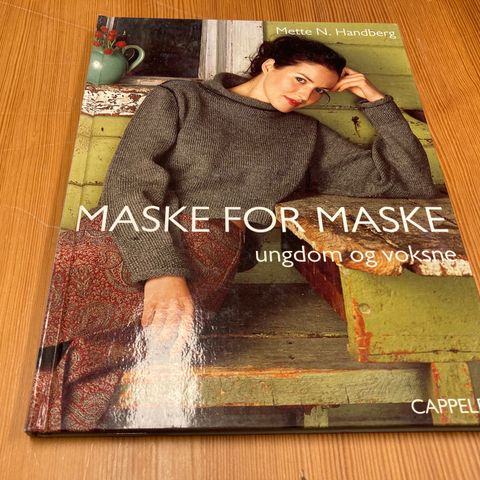 Mette N. Handberg : MASKE FOR MASKE - UNGDOM OG VOKSNE