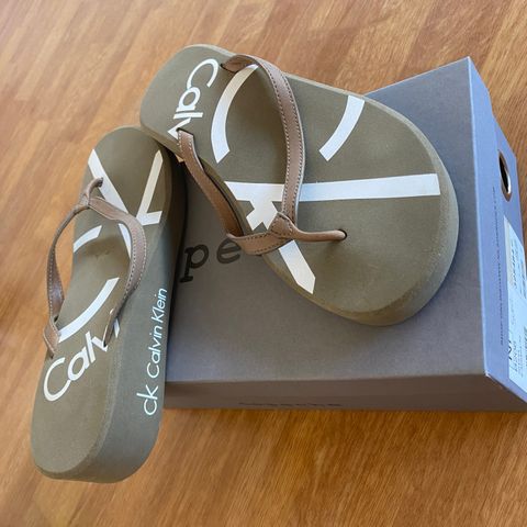 Calvin Klein flip flops