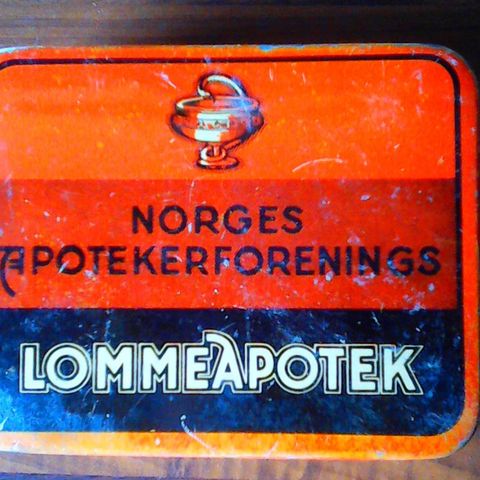 Norges Apotekerforening Lommeapotek metall eske
