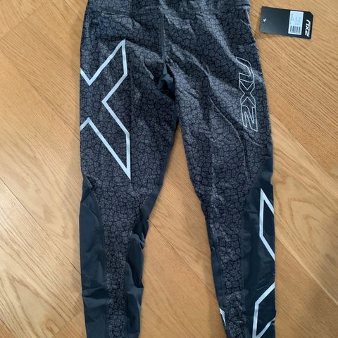 NY 2XU Mid - Rise Compression Tights str XL