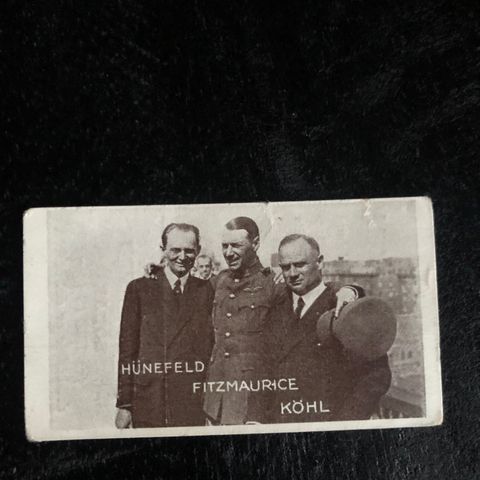 Hünefeld Fitzmaurice Köhl fly flyver Irland Canada Tiedemanns sigarettkort 1928