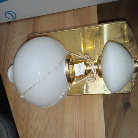 Retro vegg lampe