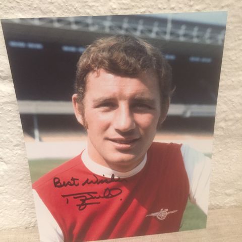 Arsenal - Terry Neill signert 20x25 cm fotografi med COA