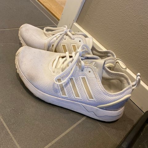 Adidas størrelse 36 2/3