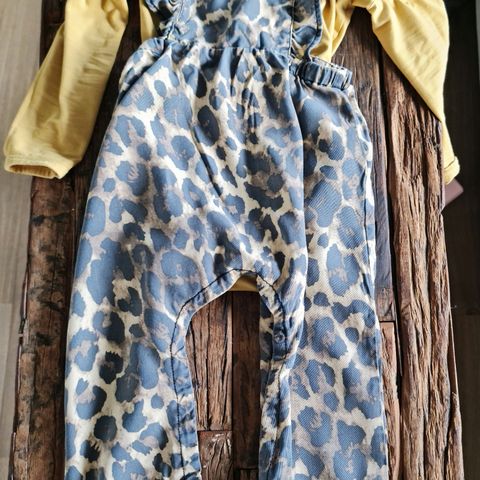 Ny pris! 2 x Petit by Sofie Schnoor leopard selebukse, str 98 og 104