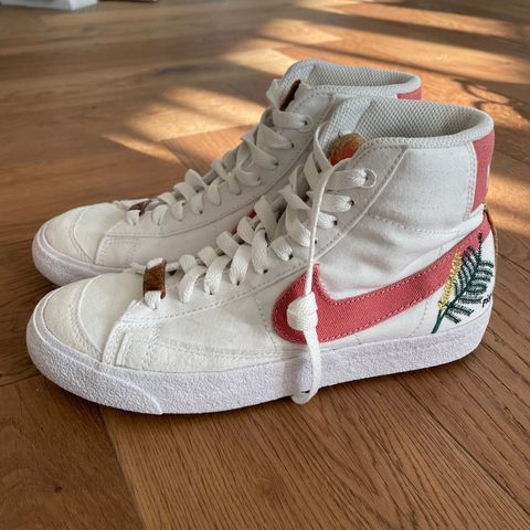 Nike blazer Mid str 36,5