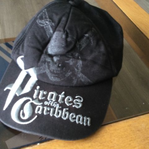 Pirates of the carribean caps