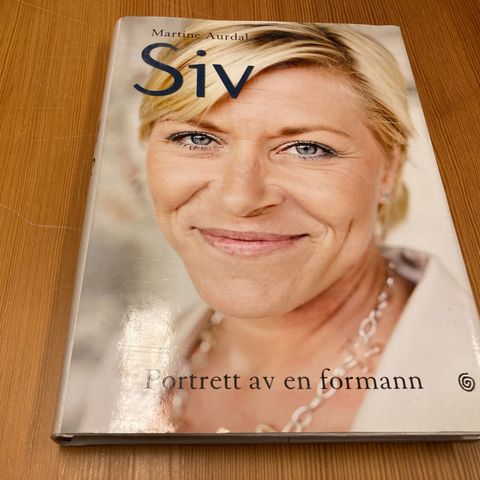 Martine Aurdal : SIV - PORTRETT AV EN FORMANN