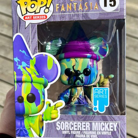 Funko Pop! Sorcerer Mickey (Painted) (Art Series) | Disney Fantasia (15)