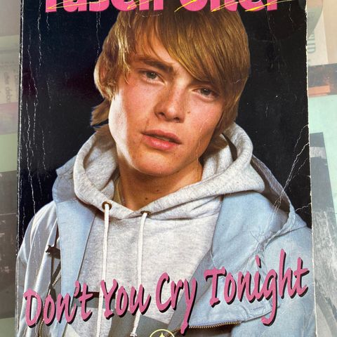 Tusen biter «don’t you cry tonight»