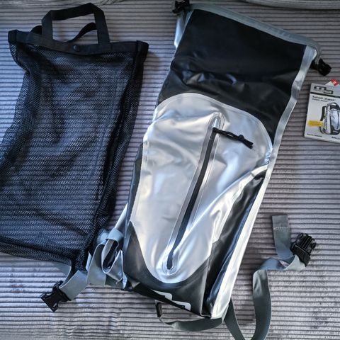 Moto-Detail Drypack - motorsykkel, sykkel sekk, 30L, sølv-svart med refleks