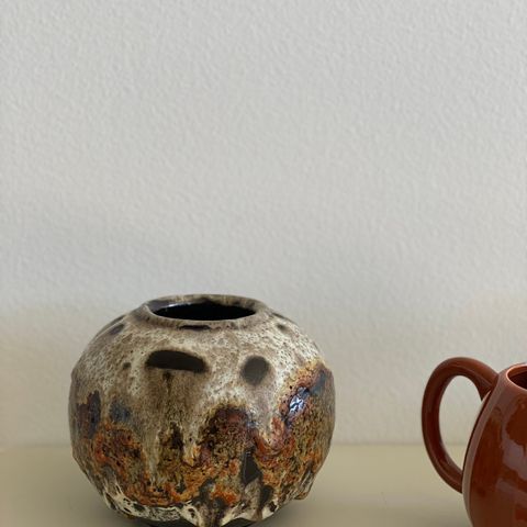 keramikk rund vase