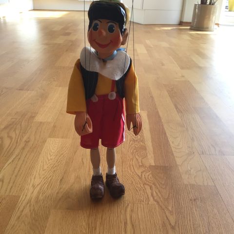 Pinocchio trå dukke