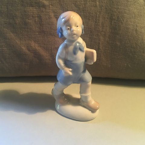Sååå søt vintage porselens figurin.